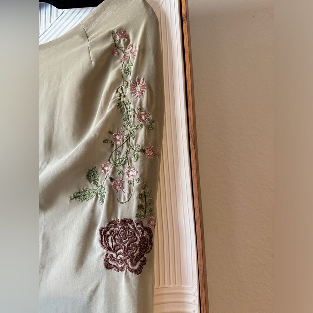 HOUSE OF CB LAILAH ARTICHOKE FLORAL MAXI SKIRT - Picture 13 of 13